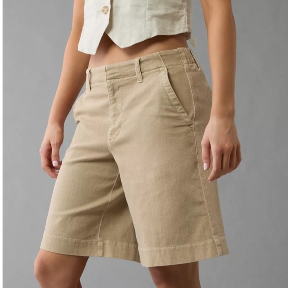 NWT American Eagle AE 11" Stretch High-Waisted Trouser Short Size US 16 - Picture 4 of 7